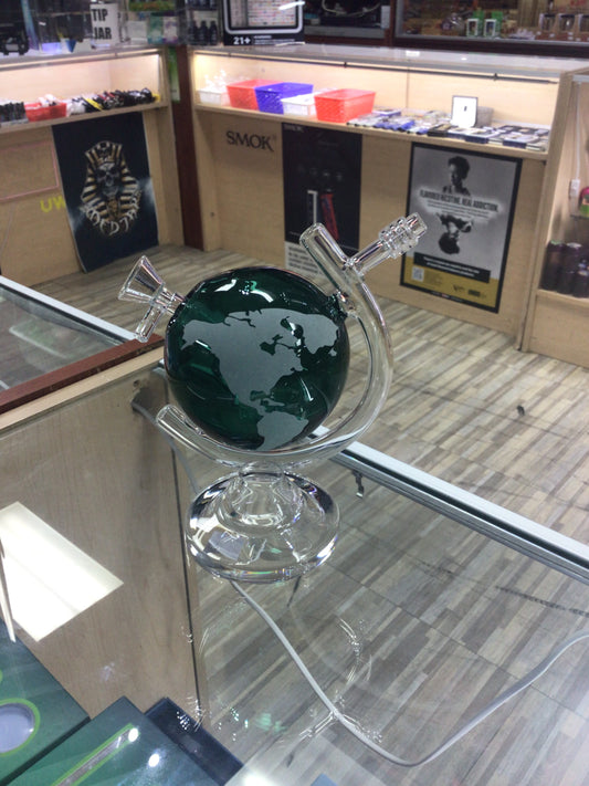 Green World shape water pipe