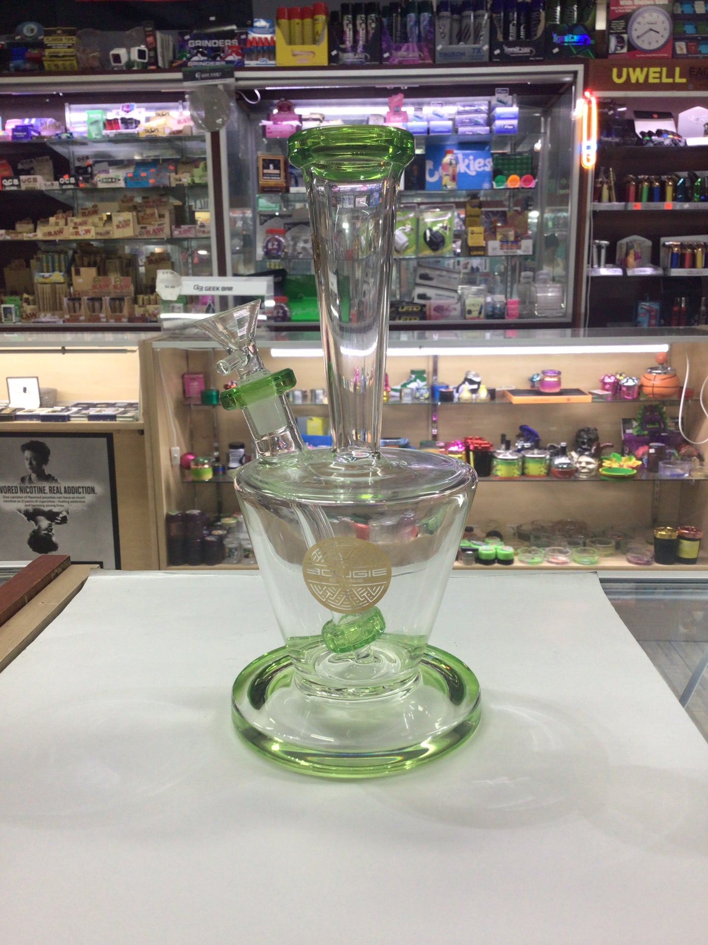 BOUGIE glass water pipe- green
