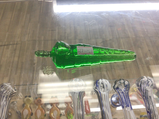 Hand pipe- green carrot