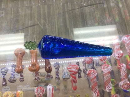 Hand pipe- blue carrot